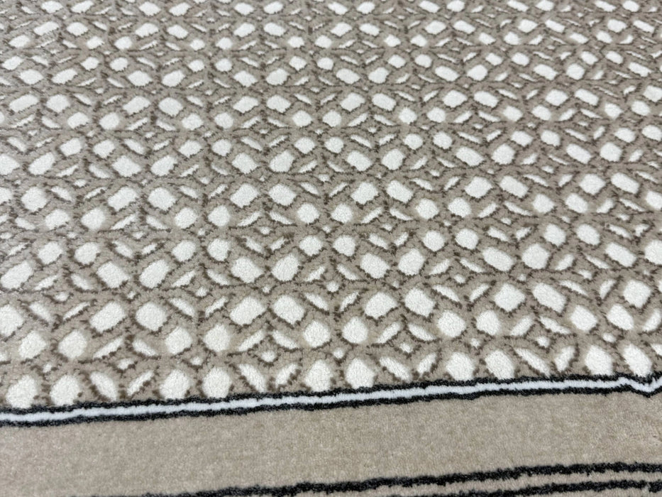 SIGNATURE Rug DESIGN 5204