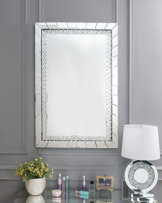 Accent Mirror