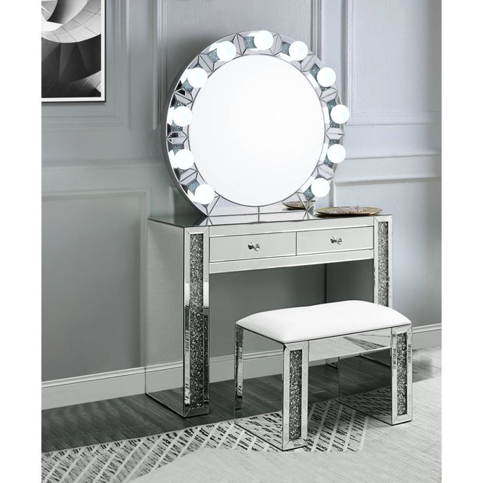 Accent Mirror