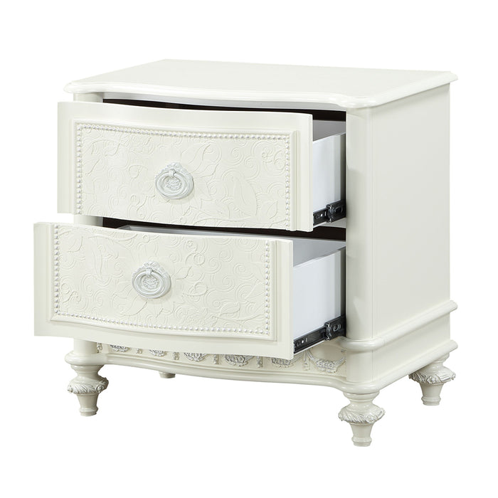 Nightstand w/2 Drawers